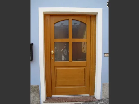 Portoncino stile trentino