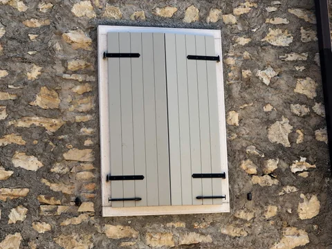 Scuri a doghe verticali