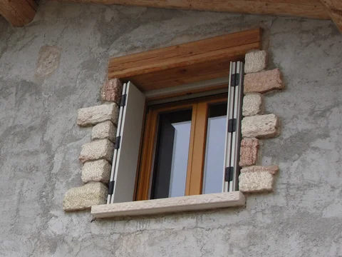 Scuri a libro o pacchetto